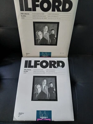 ILFORD 11" X 14" PHOTOGRAPHIC PAPER SEALED GLOSSY MULTIGRADE X2 LOT 20 SHEETS RC - Image 1 of 4