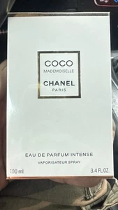 Coco Chanel - Picture 1 of 3
