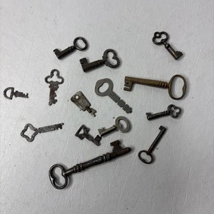 viel alte Schlüssel Vintage - Bild 1 von 4