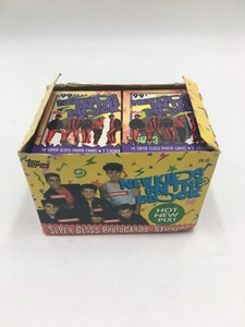NEW KIDS ON THE BLOCK - 24 Trading Card Pack Box (1989, Topps) - DAMAGED BOX