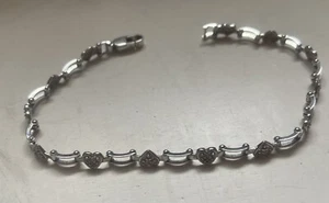VTG Solid 10K White Gold Heart Bracelet 7 Inch 4.7 Grams - Picture 1 of 7