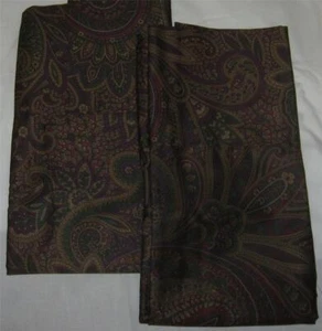 RALPH LAUREN New Bohemian Paisley STANDARD PILLOWCASES NEW No Cord - Picture 1 of 1