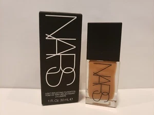 Nars ~ Base reflectante de luz ~ Punjab ~ Nueva en caja - Imagen 1 de 1
