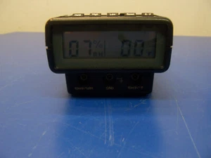 12931 omega RH411 digital thermo- hygrometer - Picture 1 of 6