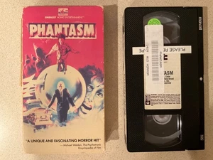Phantasm (VHS, 1984, Embassy) Michael Baldwin, Angus Scrimm - Picture 1 of 3