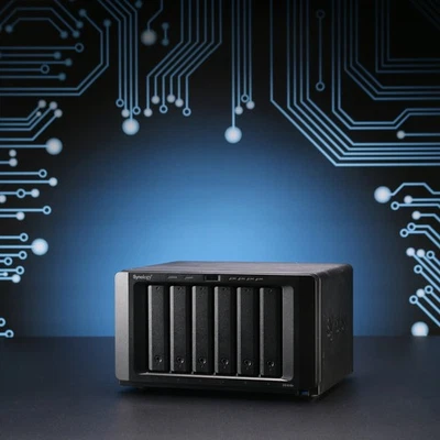 Synology DiskStation DS1618+ // 6-Bay NAS // 4x GbE // ohne HDDs - Bild 1 von 4