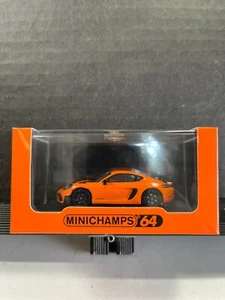 1/64 PAULS MODEL ART MINICHAMPS 64 PORSCHE CAYMAN GT4 RS ORANGE - Picture 1 of 3
