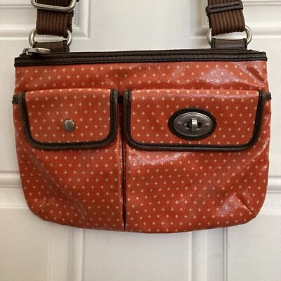 Bolso Bandolera Fossil Key Per Lona Recubierta Naranja Diamantes Bolsillos  Foto 1 de 4