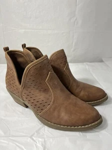 Report Women’s Davidson Tan Brown Ankle Bootie Shoe Size 6 LEATHER - Picture 1 of 15