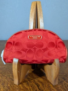 Coach Red Limited-Edition Estee Lauder 2010 Cosmetic Makeup Bag - Picture 1 of 13