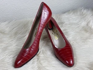 Salvatore Ferragamo Red Crocodile Kitten Heel Pump 8.5 Made In Italy 38217 - Picture 1 of 10