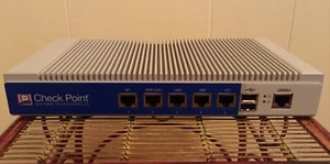 Check Point UTM-1 130 Image Management - Security Appliance - Model U-5 - Bild 1 von 6