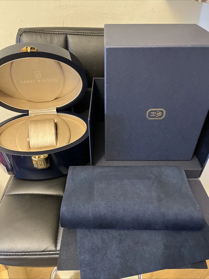 Caja de almacenamiento de reloj Harry Winston GENUINA. ¡Juego completo de tela interior y exterior!! Foto 1 de 4