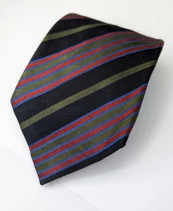 Burberry London classic Tie 100% Silk Made In Italy Diagonal Stripes Black Green - Picture 1 of 9