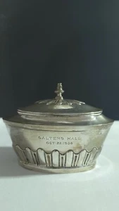 Carrito de té eduardiano con bisagras de plata, Londres 1908 - Venerable Compañía de Salters - Imagen 1 de 8