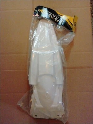 Заднее крыло Cycra (1CYC-1712-72)Powerflow, белое. Kawasaki KX250 (19-20) KX450F - Изображение 1 из 2