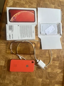 Wie NEU Apple iPhone XR-128GB-IOS 18.0.1. OVP,ohne SIM lock,Farbe:Rosalachs - Bild 1 von 7