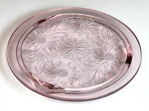 Kuchenteller Vintage 9,5" Rosa Vertiefung Glas Fuß Blumenmuster Kuchen/Tortenplatte - Bild 1 von 21
