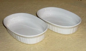2 Corning Ware French White Oval Individual Casseroles F - 15 - B  475 ML  7 3/8 - Picture 1 of 4
