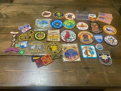 Large Lot Of Vintage And Contemporary Graphic Patches - Image 1 of 4
