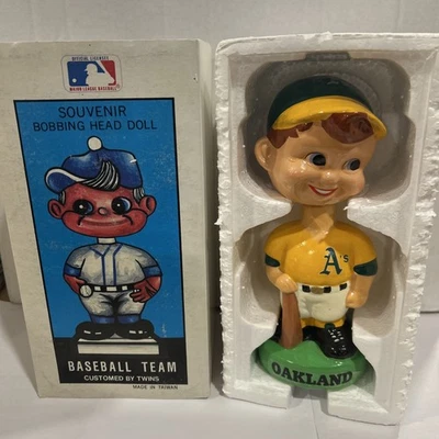 Oakland A’s Vintage Bobblehead Base Verde, Tei Twins Enterprise 1988 - Imagem 1 de 4