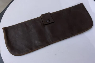 De colección Cuero Marrón Caballeros Hombres Cuero Suave Camisa Cuello Estuche Soporte Viaje” Foto 1 de 4