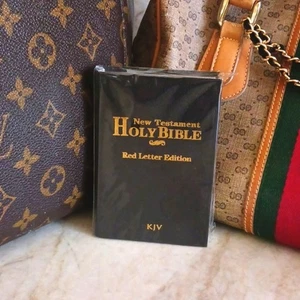 Mini BIBEL KJV schwarz Blattgold PERFEKTE kleine Handtasche kleines Buch Geschenkidee - Bild 1 von 6