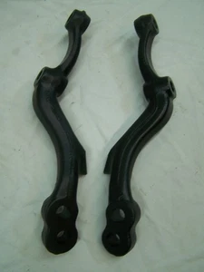 Corvette 1968 solo brazos de dirección, par izquierdo y derecho GM# 3928651-3928652 bonito - Imagen 1 de 4