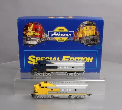 Athearn 2222 SE HO Santa Fe 2 F7A Diesel Locomotives Powered/Dummy: #332/#315 LN - Image 1 of 4