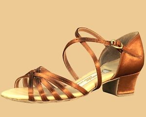 Chaussures de danse Aida - Filles - Talon bloc (3 cm, 1,2") taille 24,5 (adulte américain 8/8,5)