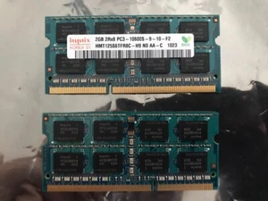 Kit Hynix 4 GB 2x2 GB 2RX8 PC3-10600S-9-10-F2 HP 572293-B88 HMT125S6TFR8C-H9 N0 AA - Imagen 1 de 1