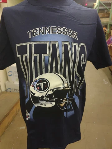 Officially Licensed NFL Game Day Tennessee Titans Spotlight Navy T-Shirt Vintage Cover