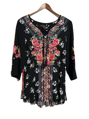 Calessa Embroidered Tunic Top Womens Small Black Floral Boho Peasant - Image 1 of 4