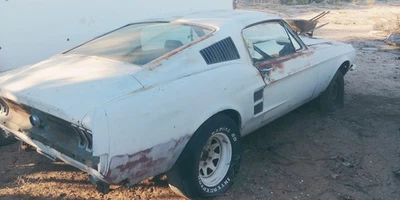 Ford Mustang 1967  Foto 1 de 4