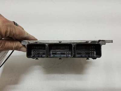 Nissan Frontier 2013 motor ECM módulo de control electrónico 6 cilindros 4x4 Foto 1 de 4