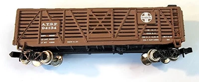 N Scale Bachmann #94134 ATSF Santa Fe Cattle Stock Car - Image 1 of 4