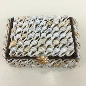 Shell Trinket Box Felt Lined Salior Nautical Small Shell Seashore Decor - Picture 1 of 6