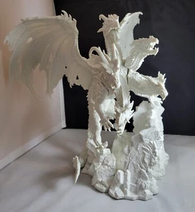 Reaper 77580 Ma'al Drakar the Dragon Tyrant (Dragon Hydra) Bones Classic Plastic - Picture 1 of 4