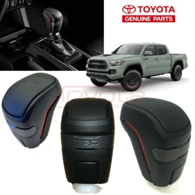 Pomo de cambio genuino Toyota Tacoma 2016-2021 TRD Pro PTR57-35171 (TRANSMISIÓN MANUAL) Foto 1 de 4