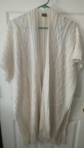 LVS Collections Chunky Cable Knit Cream Shawl/Wrap Soft Polyester Women's - Picture 1 of 4