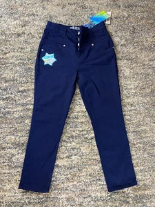 Almost Famous Jeans Juniors Size 5 Stretchy Zipper Pockets 26 Waist 24 Inseam - Picture 1 of 10