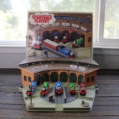 Toca-discos ERTL Thomas the Tank Engine & Friends série Gold Rail - Imagem 1 de 4