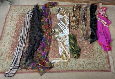 Lote De 9 Bufandas De Colección Variedad De Lunares/Rayas/Florales/Transparentes Largas y Cortas  Foto 1 de 4