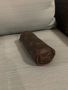Authentic Vintage Louis Vuitton Monogram Mini Cosmetic Pouch! - Picture 1 of 8