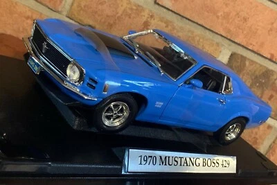 1970 FORD MUSTANG BOSS 429 MODEL CAR DIE-CAST 1:18 SCALE BLUE - Image 1 of 4