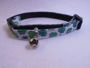 St. Patrick Shamrocks on Wht 3/8" Adjustable Pet Collar - Picture 1 of 1