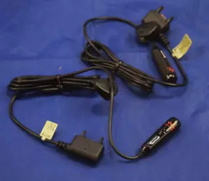 2X Sony Ericsson Stereo Earphone Headphone Connector Cable HPM-70 - Picture 1 of 2