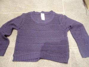 * Dunkelblauer Loch Pulli C&A Gr. 122/128 - Girlies * - Bild 1 von 1