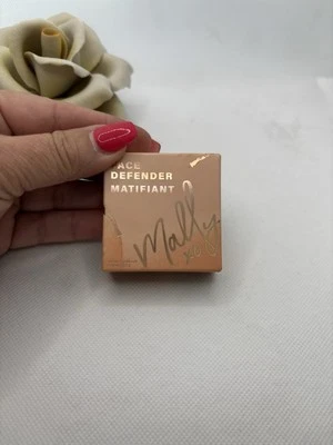 Mally XO Face Defender Matifiant 2.2g - Image 1 of 2