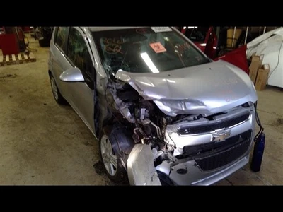 Compresor de aire acondicionado usado se adapta a: Chevrolet Spark 2014 modelo de gasolina sin protección térmica Foto 1 de 4